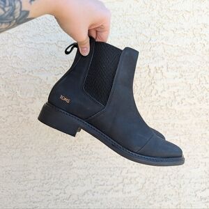 Toms Charlie Chelsea Boots